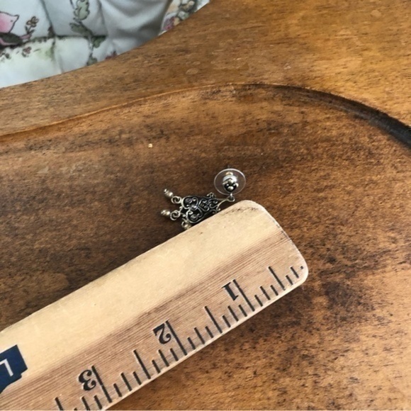 Vintage Pierced Earrings
Good condition - Picture 2 of 2